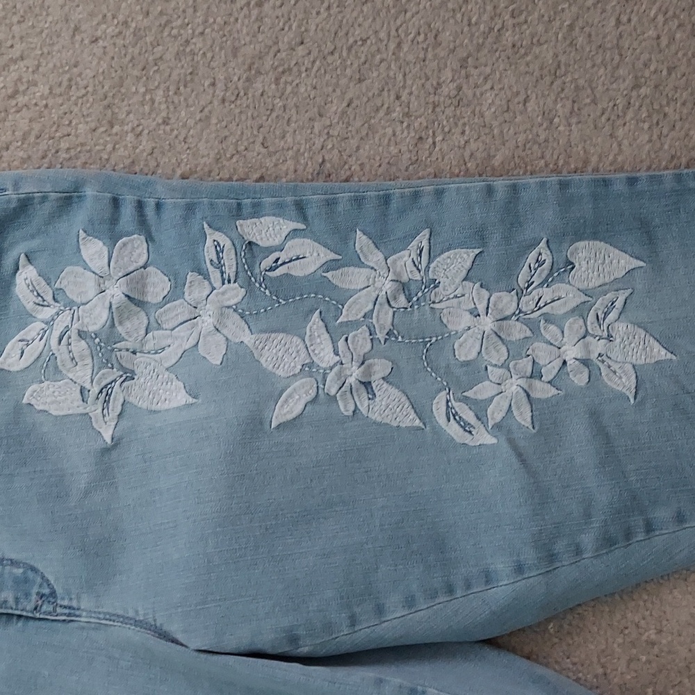 Martha Stewart Jeans - Picture 2 of 10